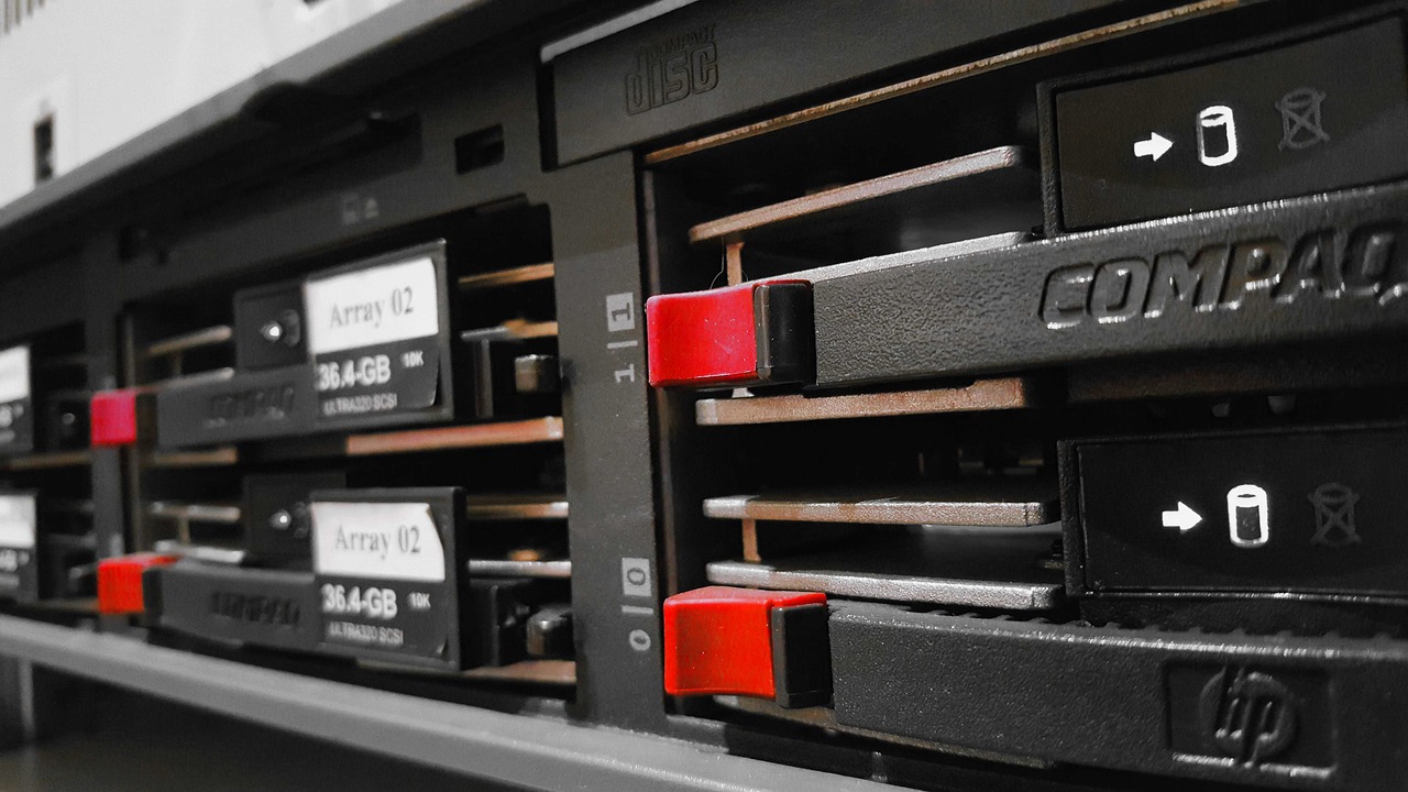 découvrez notre programme d'études en informatique, conçu pour vous fournir les compétences essentielles en programmation, algorithmes et technologies modernes.