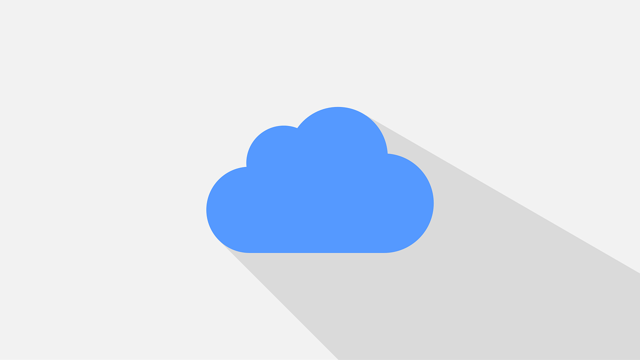 découvrez nos solutions de stockage extensible pour augmenter facilement la capacité de vos appareils et favoriser une organisation optimale.