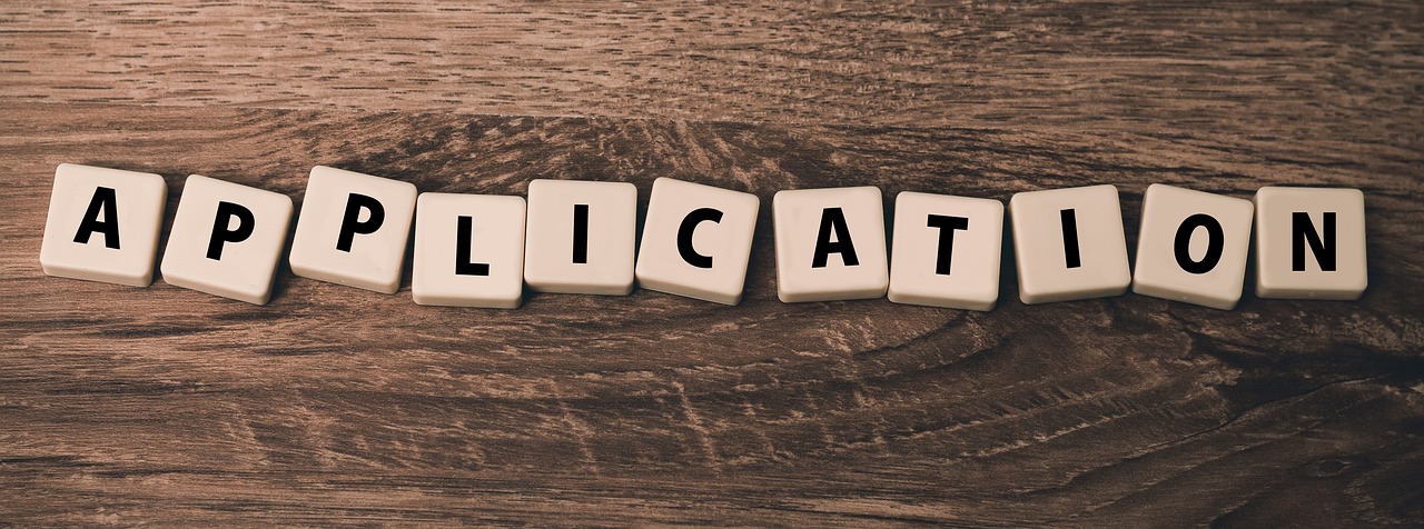découvrez comment les applications de l'ia transforment le secteur financier, en améliorant la prise de décision, en automatisant les processus et en renforçant la sécurité des transactions. explorez les innovations qui redéfinissent la finance moderne.