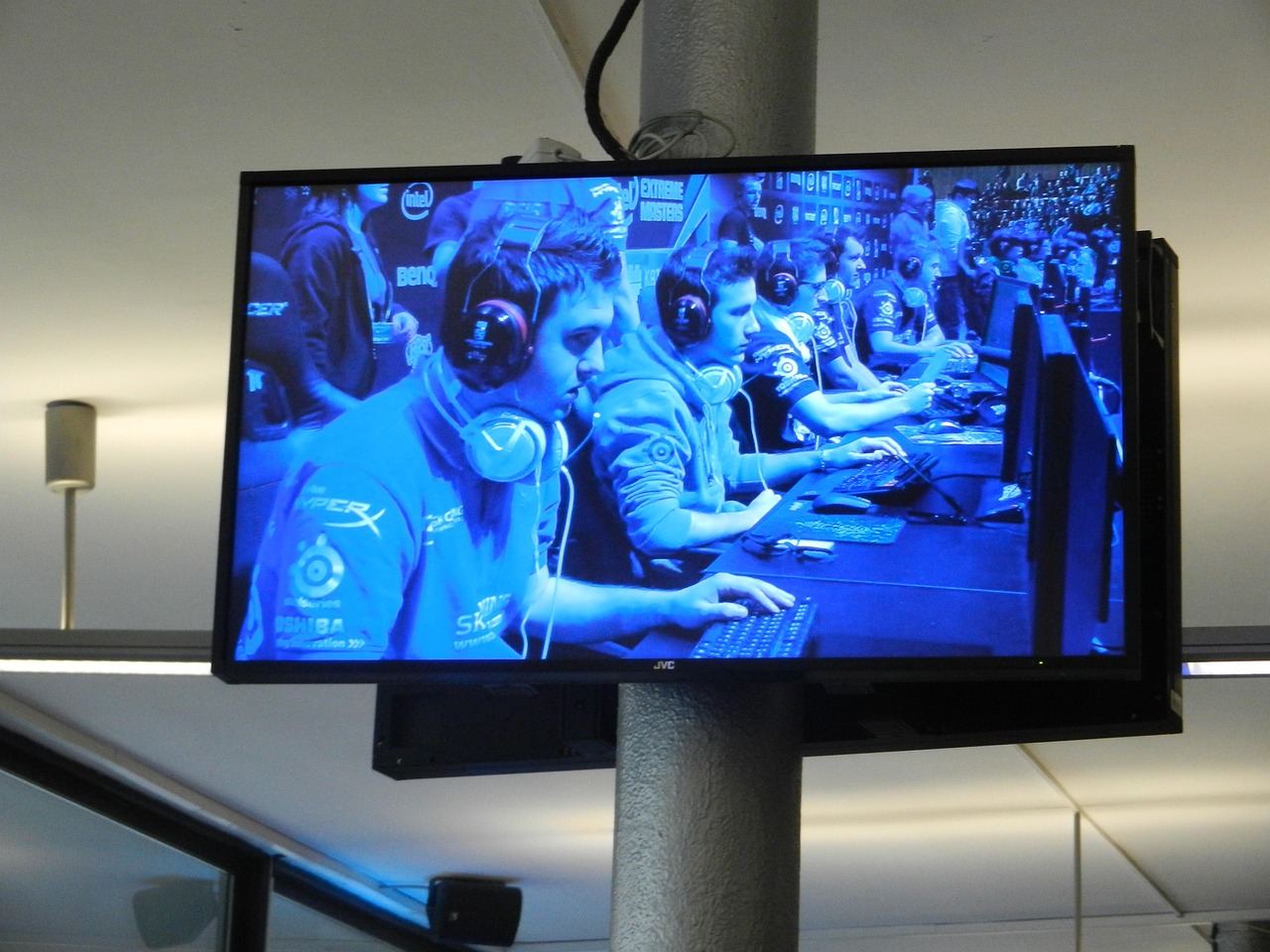 découvrez notre sélection de moniteurs gaming haut de gamme ! profitez d'une expérience de jeu immersive avec des temps de réponse ultra-rapides, des résolutions élevées et des technologies avancées. améliorez vos performances de jeu et plongez dans un univers visuel époustouflant.