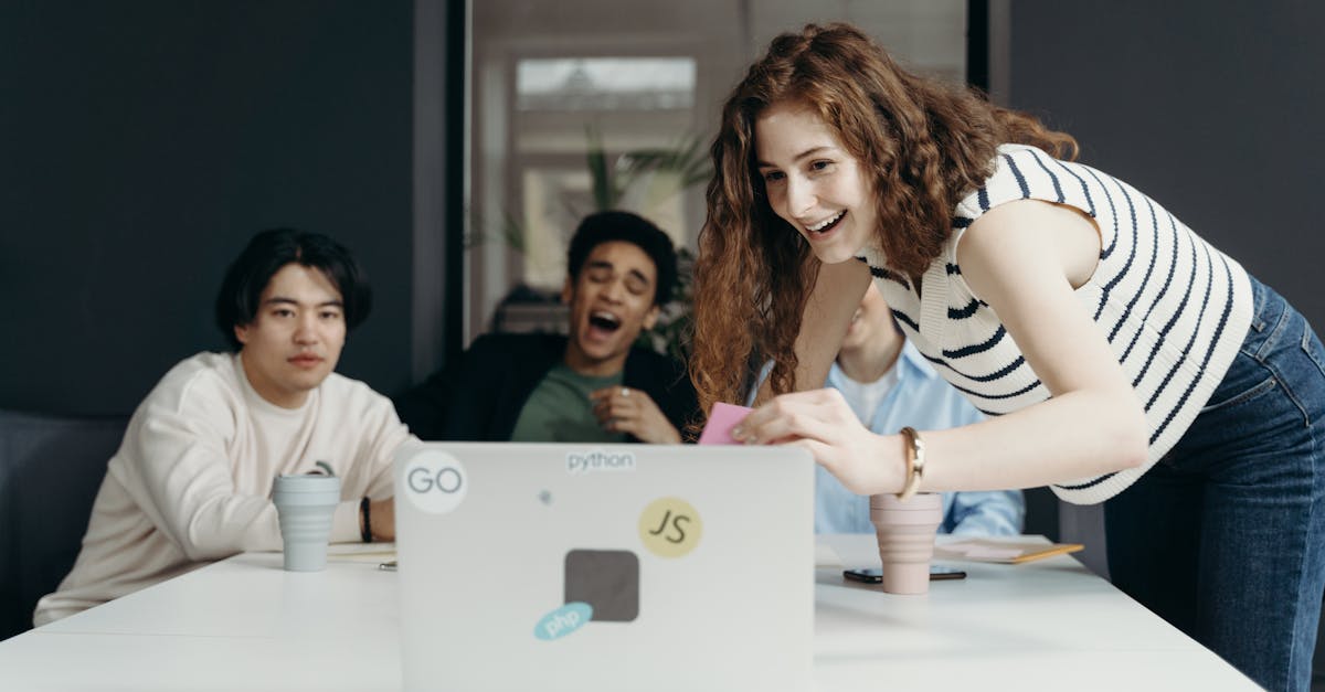 Scrum : comprendre ses principes fondamentaux pour une gestion de projet efficace